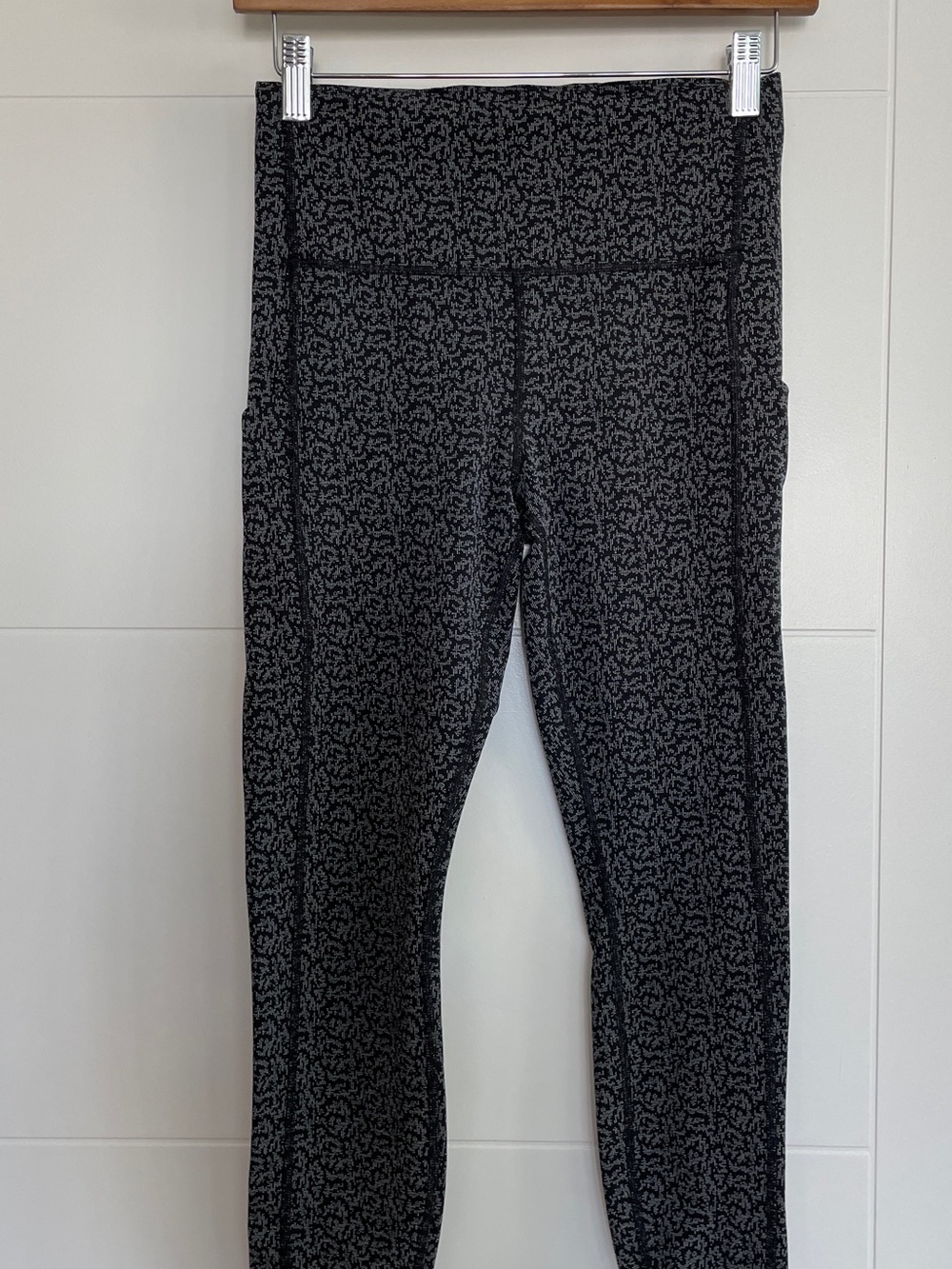 Athleta Black Heathered Print High-Rise Leggings